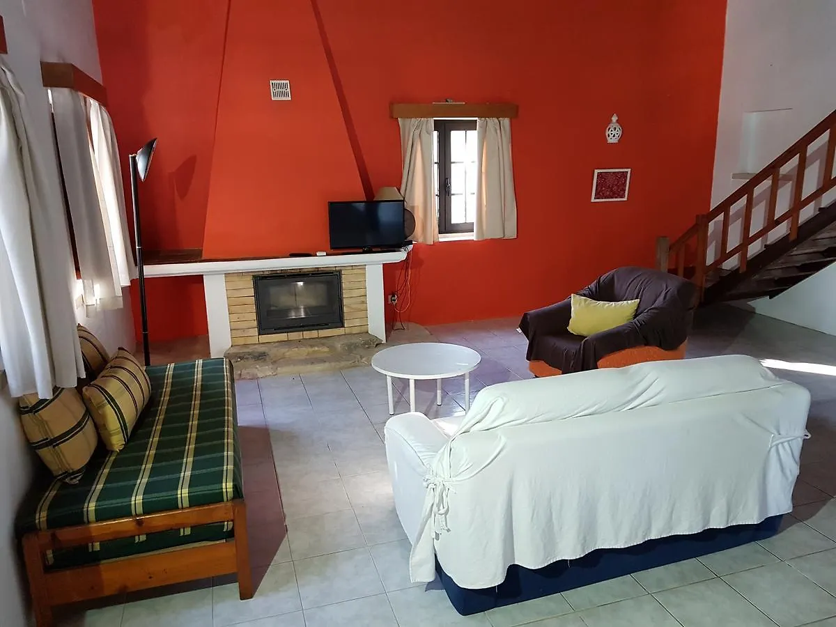 Country house Quinta Do Lagar - By Portugalferias Guest House Albufeira